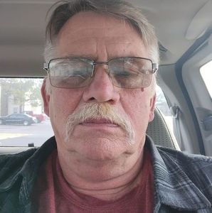 Meet your Posher, Chuck